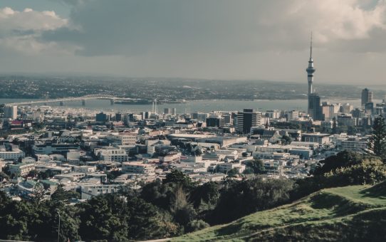 Om att gå till frisören på en backpacker-budget i Auckland