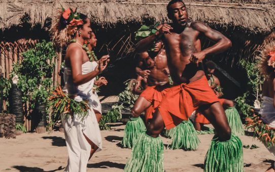 Dykning, kavaholics och eldiga dansshower på Robinson Crusoe Island