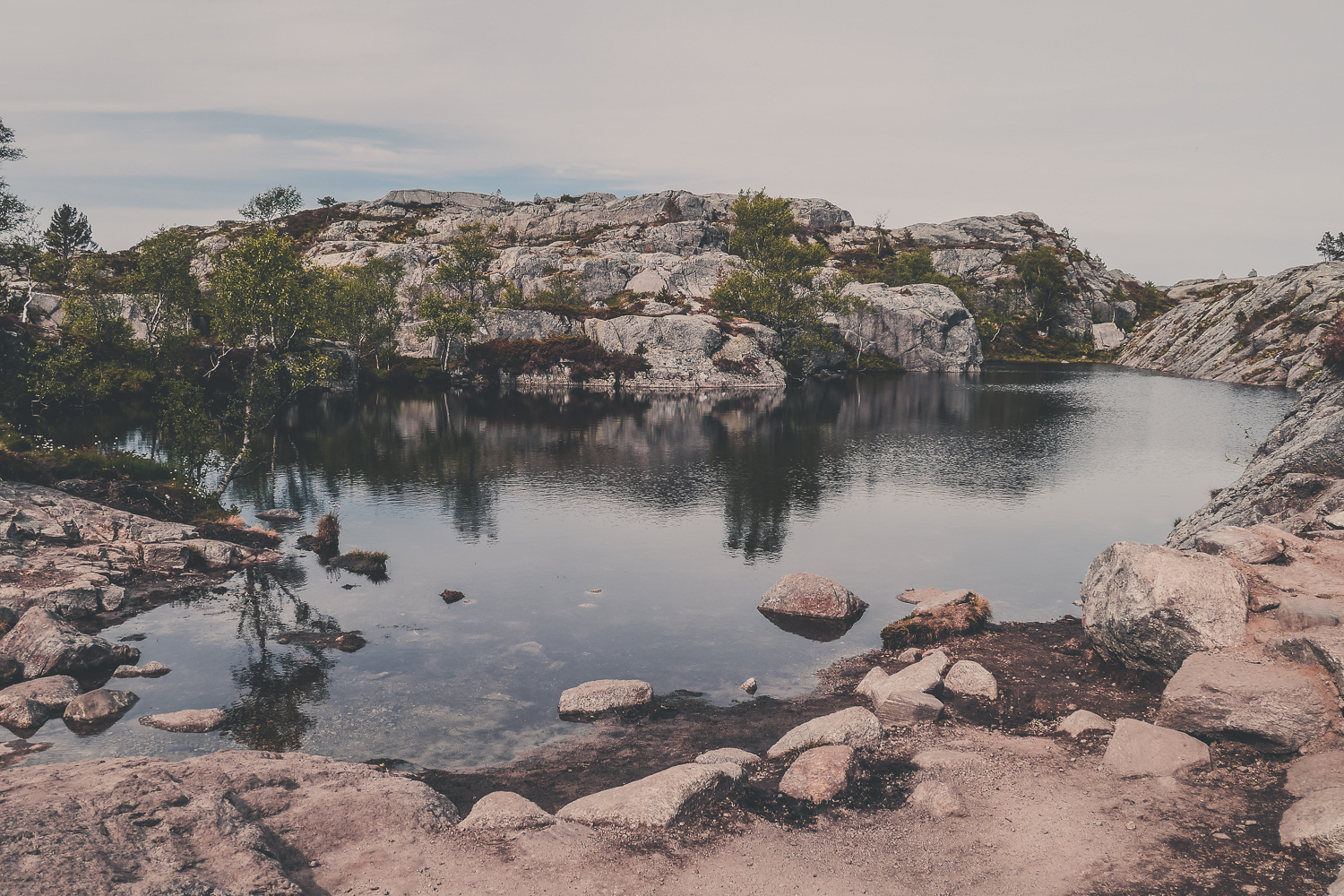 Vandra till Preikestolen