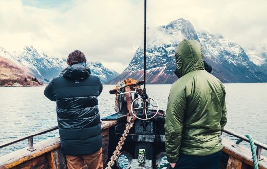 Skårasalen 1542 m – first time on a splitboard